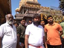 ujjain, A father arrived ,Vadodara,visit Mahakal