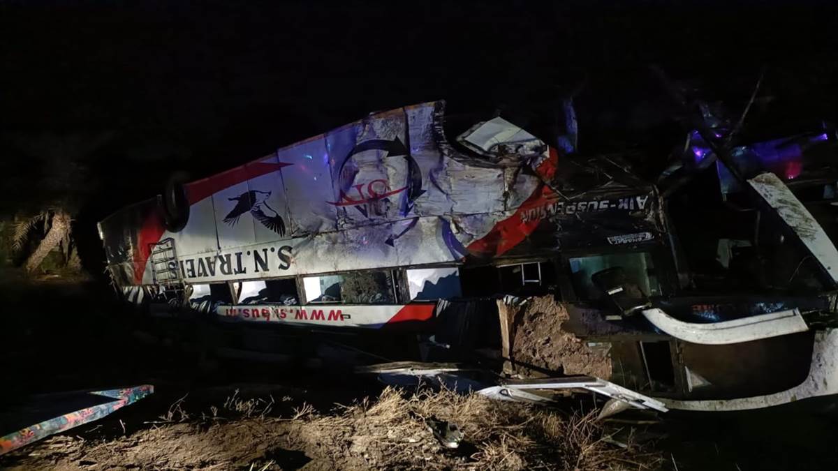 ujjain, Passenger bus ,turned uncontrolled