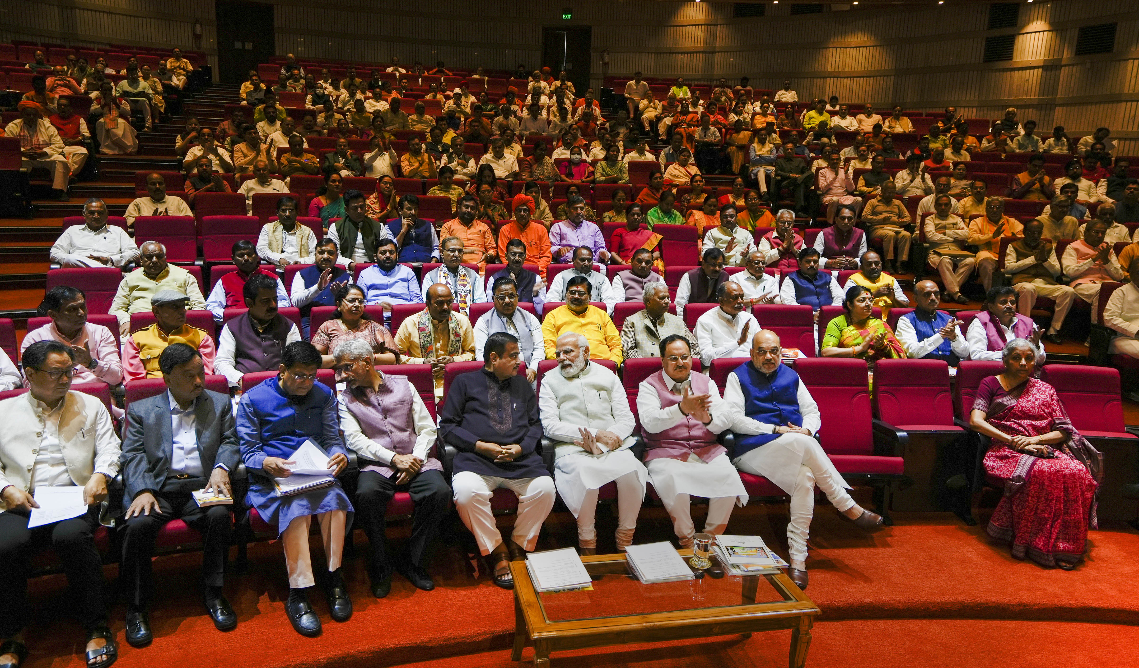 -विपक्ष करेगा वार लेकिन जनता को बताये अपने कार्य 