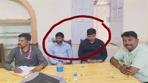 seoni, Two arrested ,taking bribe 