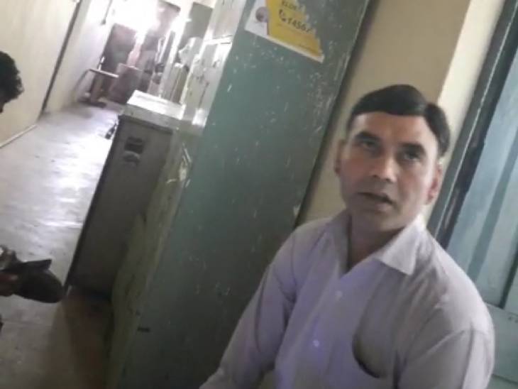 मैनेजर की सूझ-बुझ के चलते बैंक में लूट की बड़ी घटना होने से बच गई