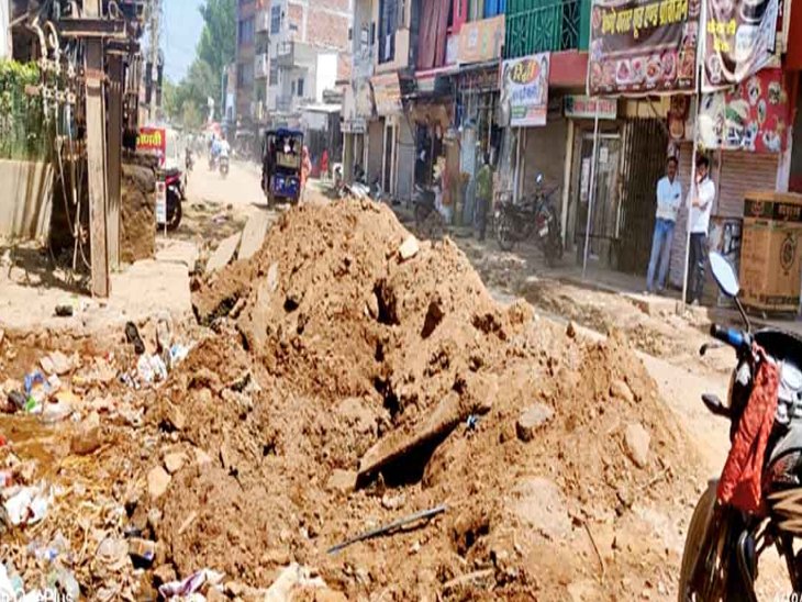 लोगों के सामने भारी जल संकट 