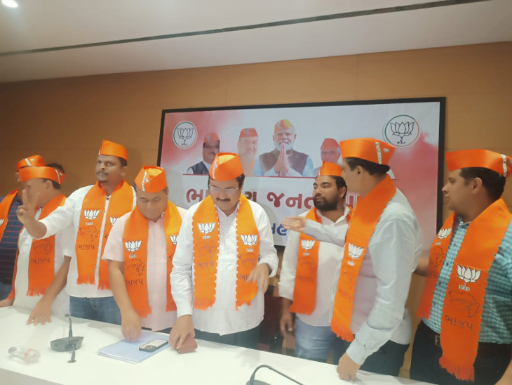 आप के नेता हुए बीजेपी में शामिल 