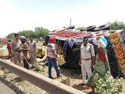 kolaras, Wire laden truck,Lukwasa Highway