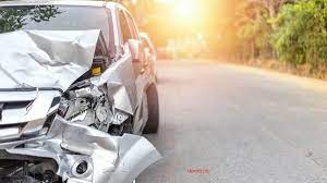 bhopal, Three policemen, injured, car collision