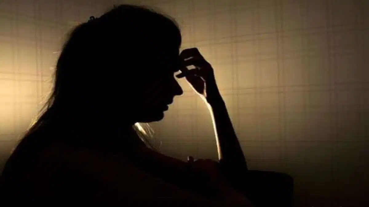 बालिग बताकर रेप का आरोप लगा दिया