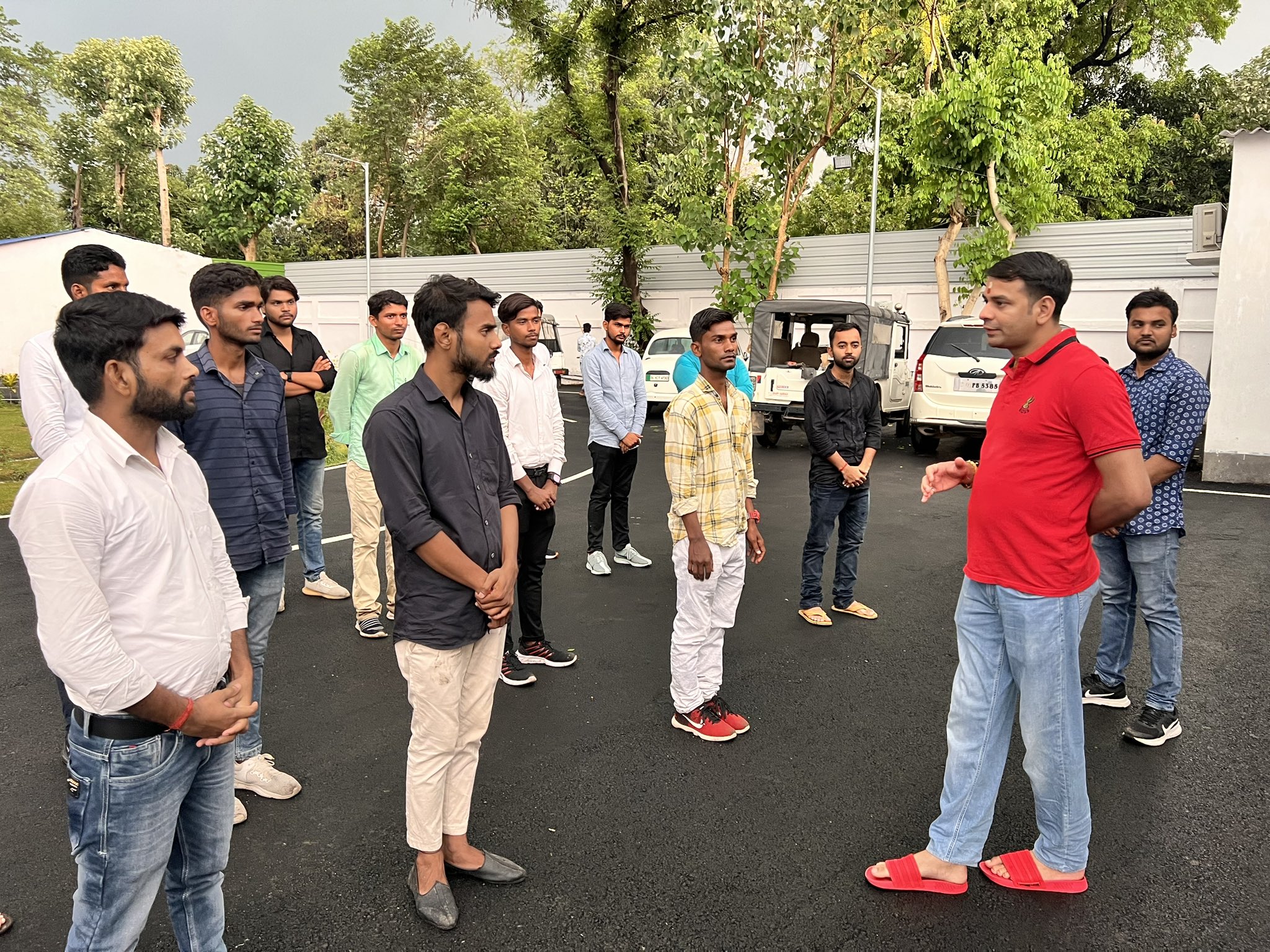 वे लोग भूल रहे हैं कि बिहार में किसकी सरकार है