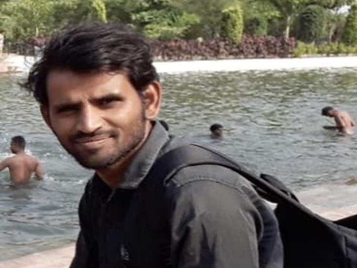 आरोपियों ने रामेश्वर पर चाकू से हमला कर दिया