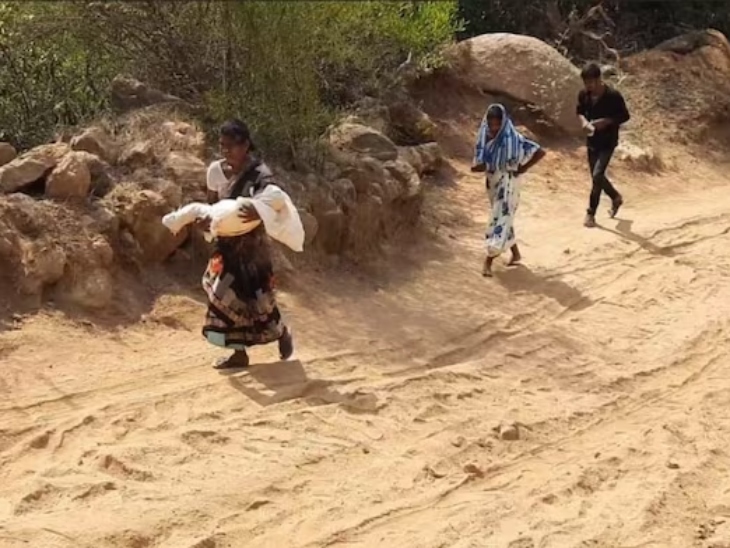  बच्ची ने बीच रास्ते में ही दम तोड़ दिया