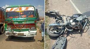 indore, Dumper trampled,three bike riders 