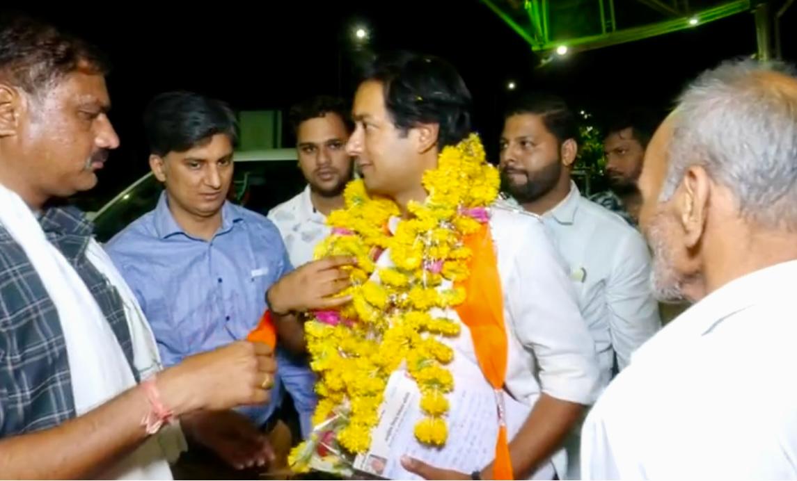  भाजपा 3 हिस्सों में बंट गई है