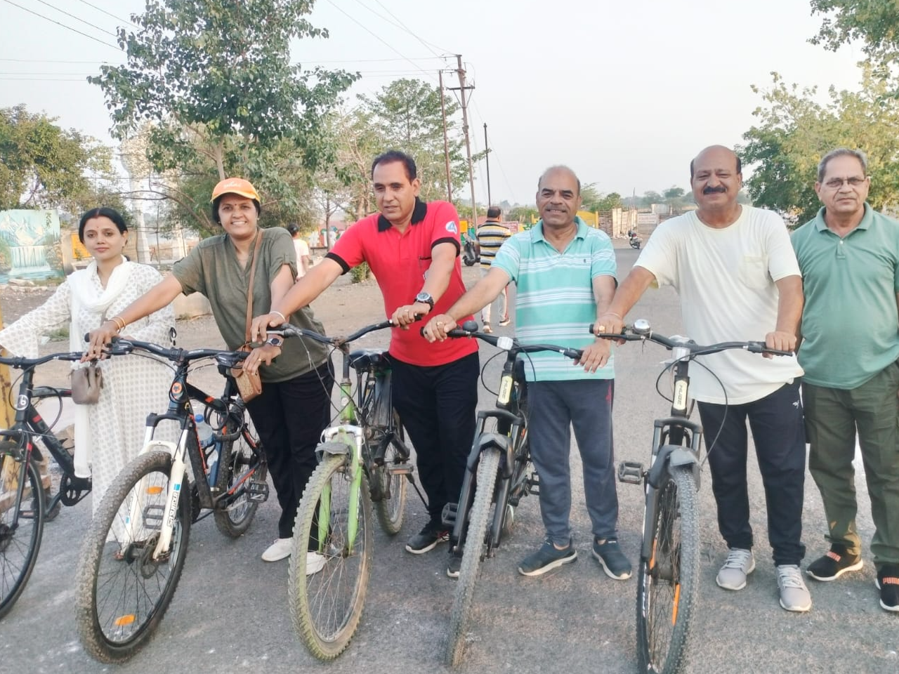  साइकिल रैली निकालकर पर्यावरण और ईंधन बचाने का संदेश