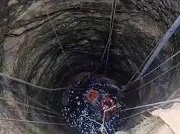 dhar,Mother jumped, children died