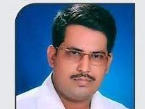  खुद को पत्रकार बोलने वाला अजीत लाड़ गांव आकर हमें धमका रहा है