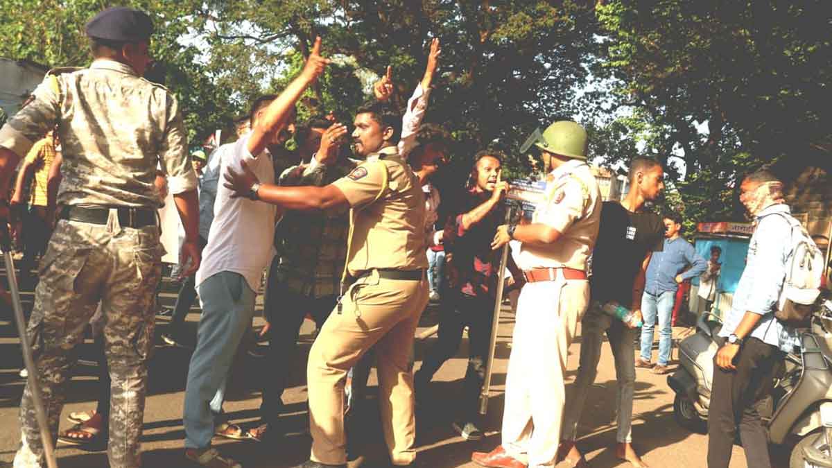 हिन्दू संगठनों ने कोल्हापुर बंद का ऐलान किया था