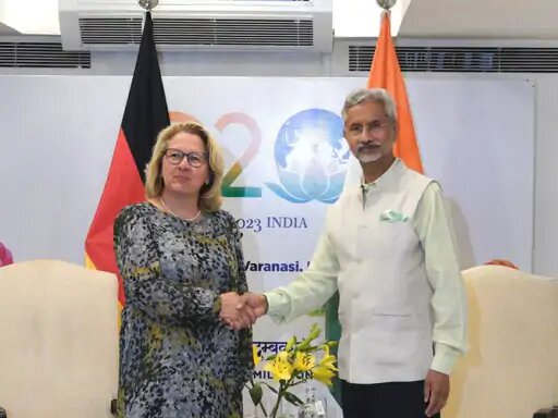 आबूधाबी में बन रहा मंदिर इस साल के अंत में पूरा हो जाएगा