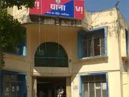 ब्लैकमेल कर दुष्कर्म की वारदात को अंजाम दिया