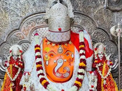 मंदिर में रखी सभी 40 दान पेटियां खोली जा चुकी है