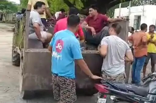 पुलिस ने समाज के लोगों के आग्रह पर मामले को संज्ञान में लिया