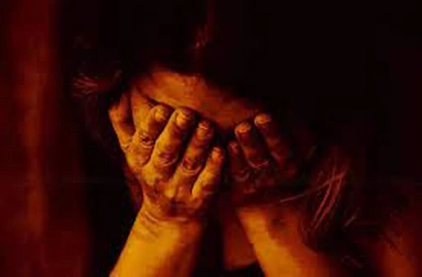 आरोपी अजय उससे कहता था कि वह उसे अच्छी लगती है 