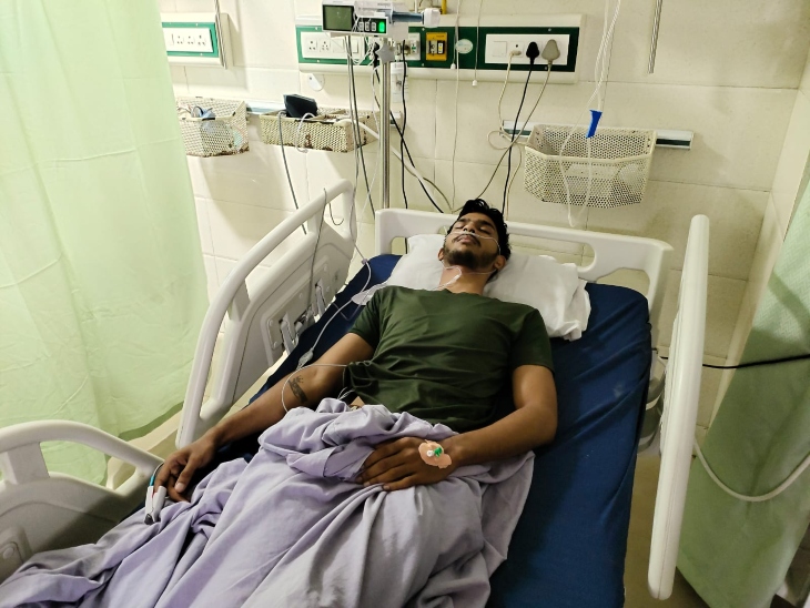   आरोपी  हालत खतरे से बाहर है 