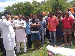 परिजनों ने अंतिम संस्कार से पहले युवक का पीएम कराया