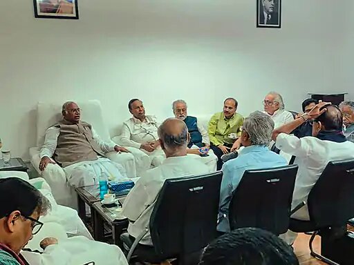 आपकी कथनी और करनी में कितनी समानता रहेगी