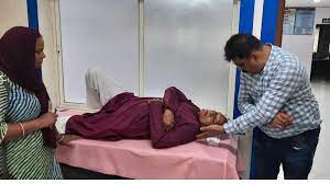 dewas,Pickup collided , Padmashree singer car