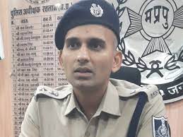 पुलिस अधीक्षक ने सोशल मीडिया पर आपत्तिजनक फोटो, वीडियो और कमेंट से दूर रहने की अपील की