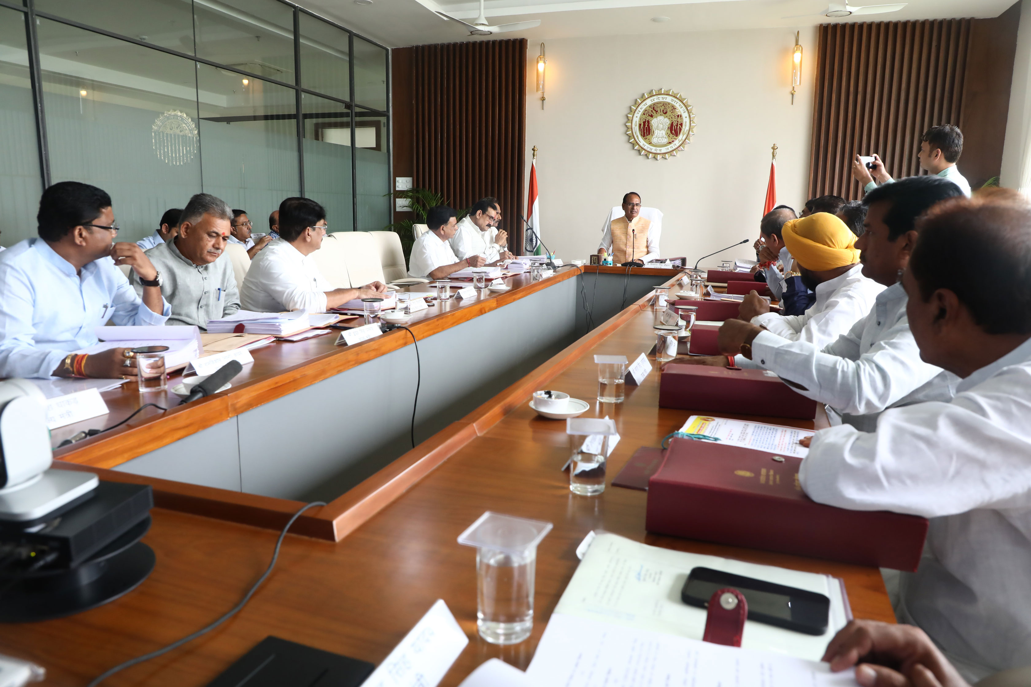  ग्राम पंचायत सचिवों को सातवें वेतनमान का लाभ देने का निर्णय लिया है