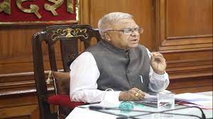 सम्पूर्ण विश्व प्रत्येक क्षेत्र में भारत को आशा एवं संभावनाओं की नजर से देख रहा है