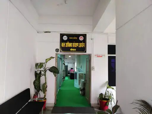 बीमारी होने वाली लड़कियों की उम्र 10 से 17 साल है