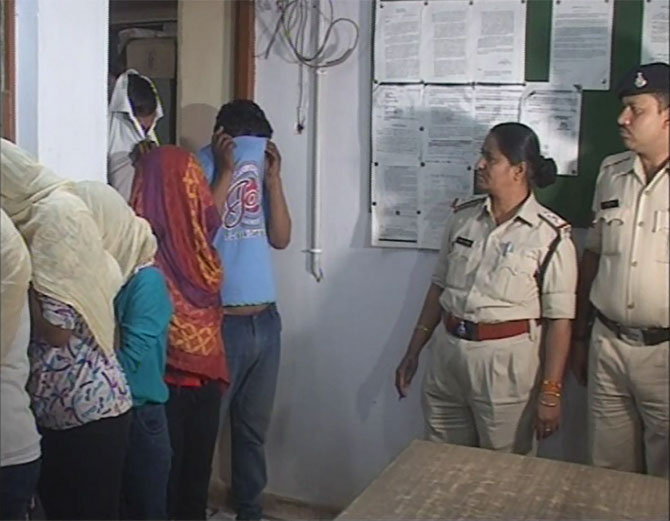 सर्वधर्म में सैक्स का बाजार