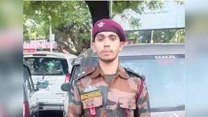 mumbai, Fake army officer ,arrested in Pune