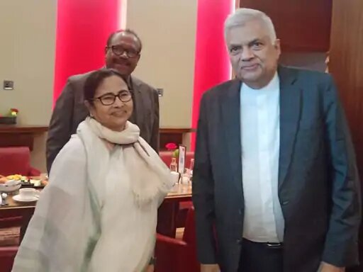 ममता ने विक्रमसिंघे को बंगाल में आयोजित होने वाले ग्लोबल बिजनेस समिट 2023 के लिए आमंत्रित किया