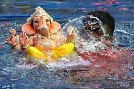 jabalpur, Young man, immerse Ganesh dies 
