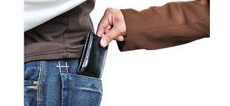 ujjain,Italian tourist, purse stolen