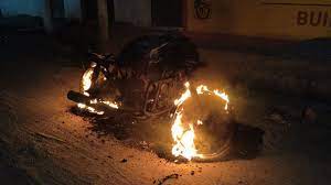 maihar, Petrol sprayed , Congress worker