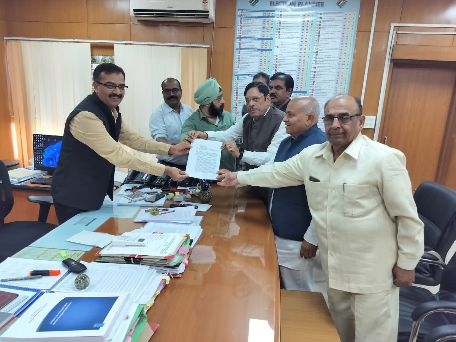 bhopal, Leader of Opposition, Bhind Collector