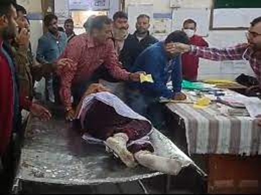 gwalior,  visit Gwalior Fort ,jumped 