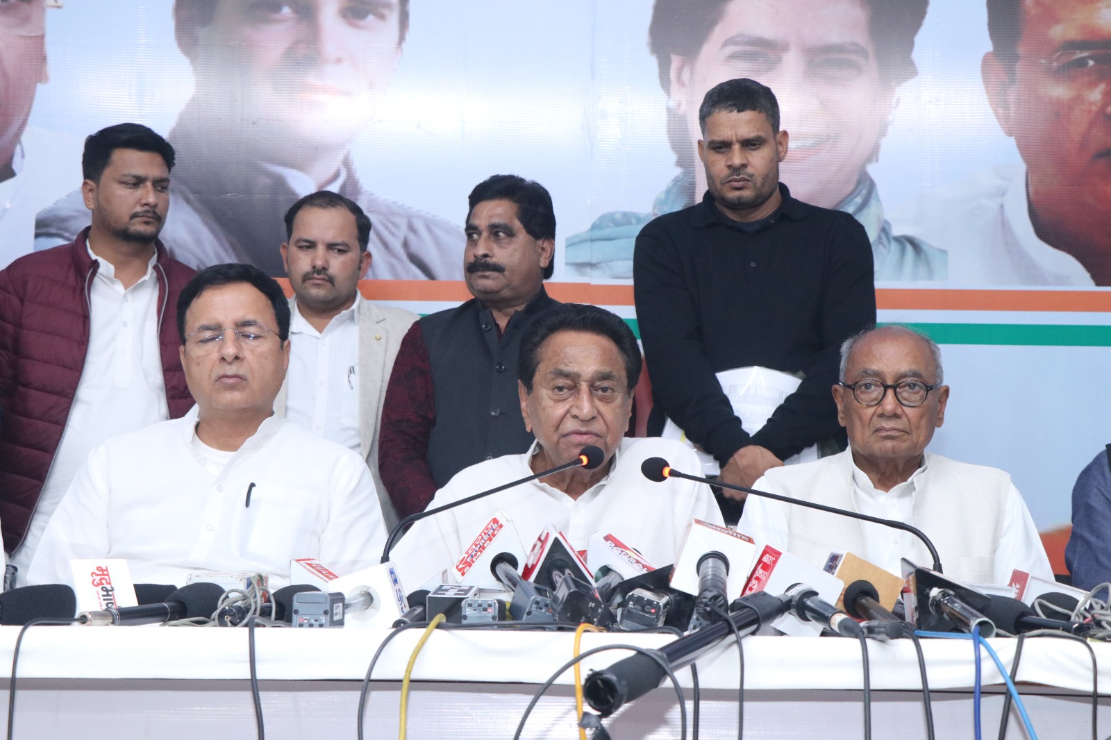 bhopal, Kamal Nath , public