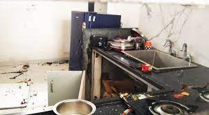 indore, Gas cylinder , girl injured