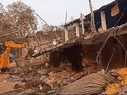 narmadapuram, Bulldozer run , sand mafia