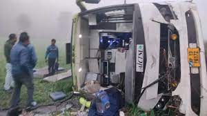 raisen, Bus ,Indore overturns