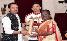 new delhi, President awarded, Bharat Ratna 