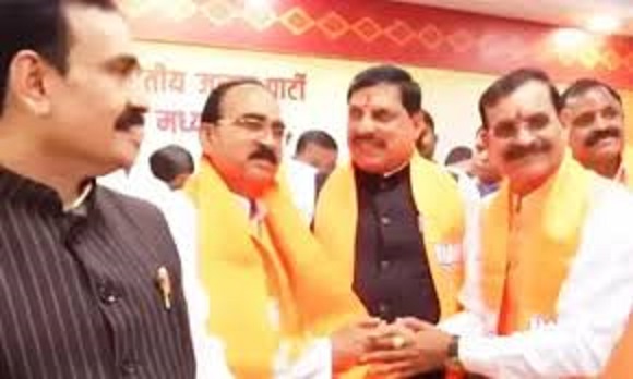 bhopal, Ramlal Malviya,  left Congress