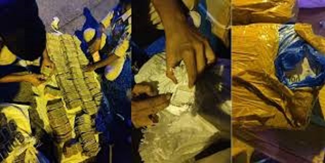 bhopal,During border checking, cash  bus