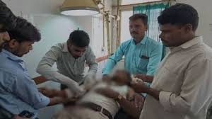 khargon, Naib Tehsildar returning , overturned