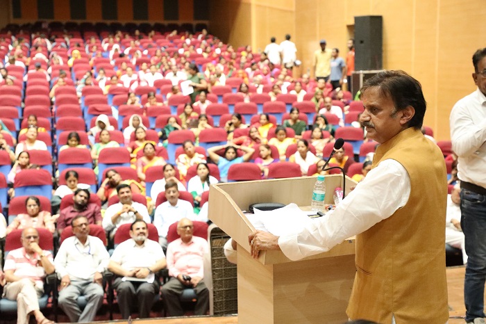 bhopal, Rewa , hub of health facilities 