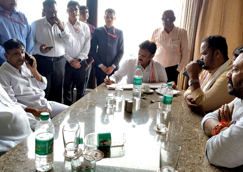 rewa,Sarsi Island ,Deputy Chief Minister Shukla